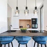Luxury Penthouse Berin With Rooftop Terrace And Jacuzzi Appartement