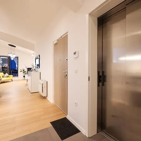 Luxury Penthouse Berin With Rooftop Terrace And Jacuzzi * Zadar