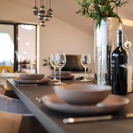 Lägenhet Luxury Penthouse Berin With Rooftop Terrace And Jacuzzi